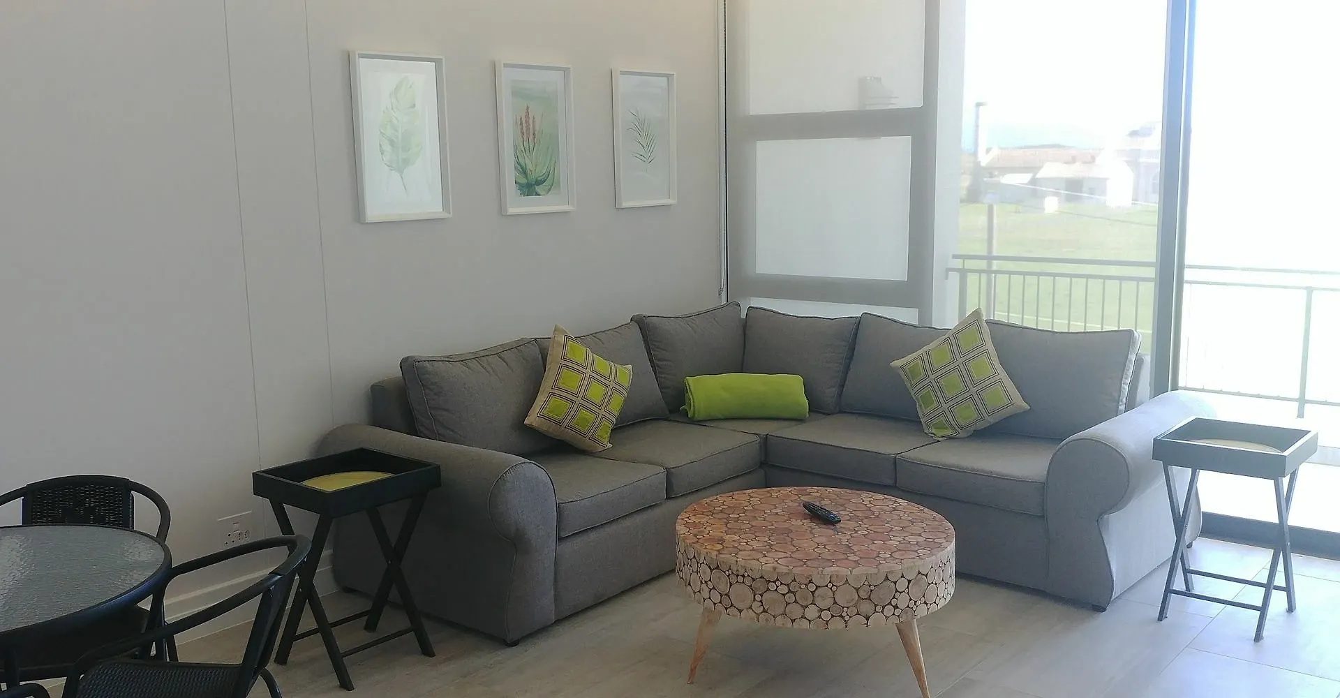 Uniquestay Paardevlei Square 2 Bedroom location